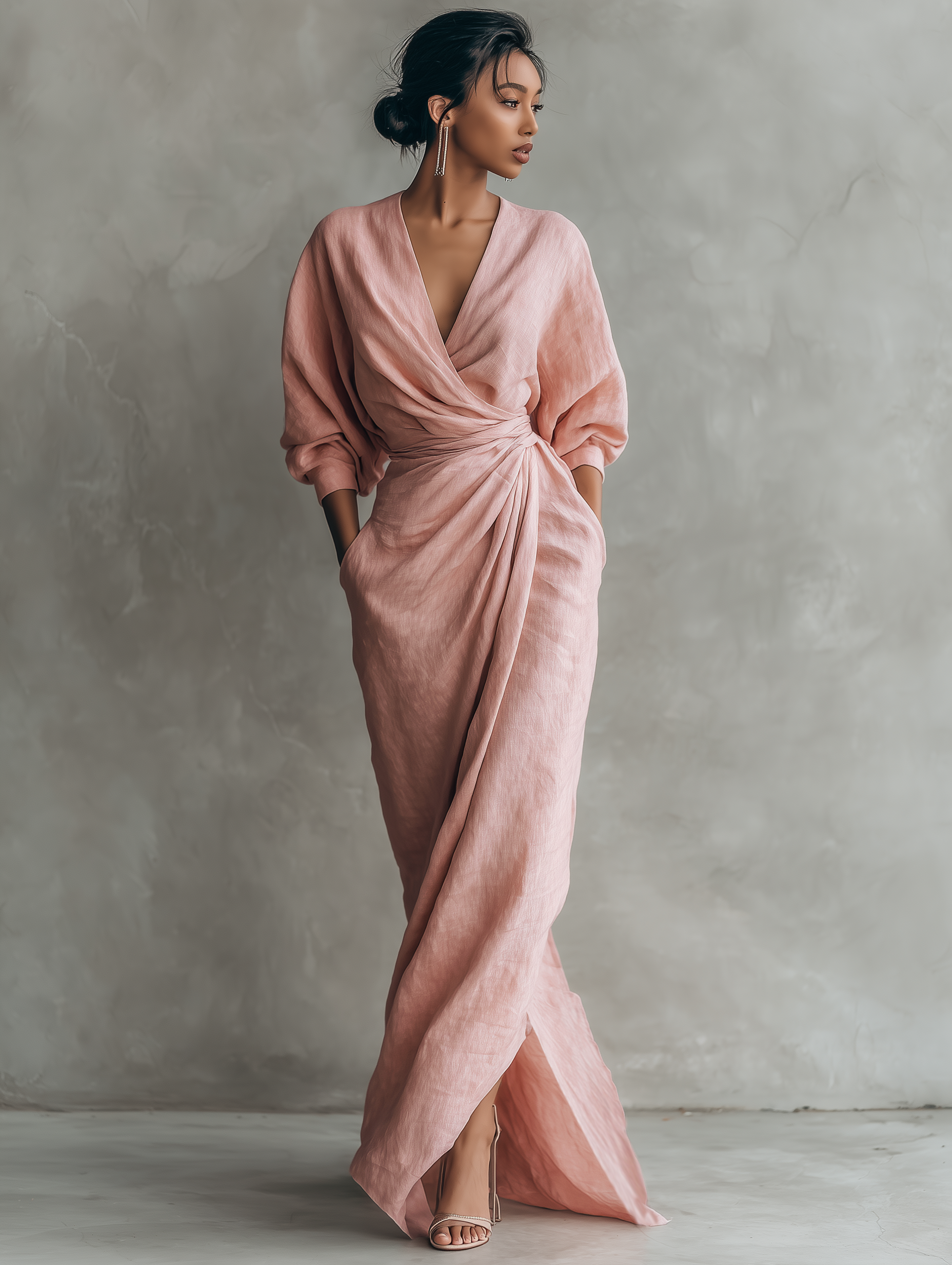 Naomi | Minimalist pink maxi dress with a V-neck in a linen blend