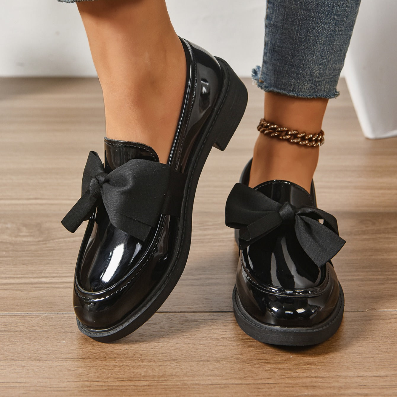 Orthopedic Bow Loafers