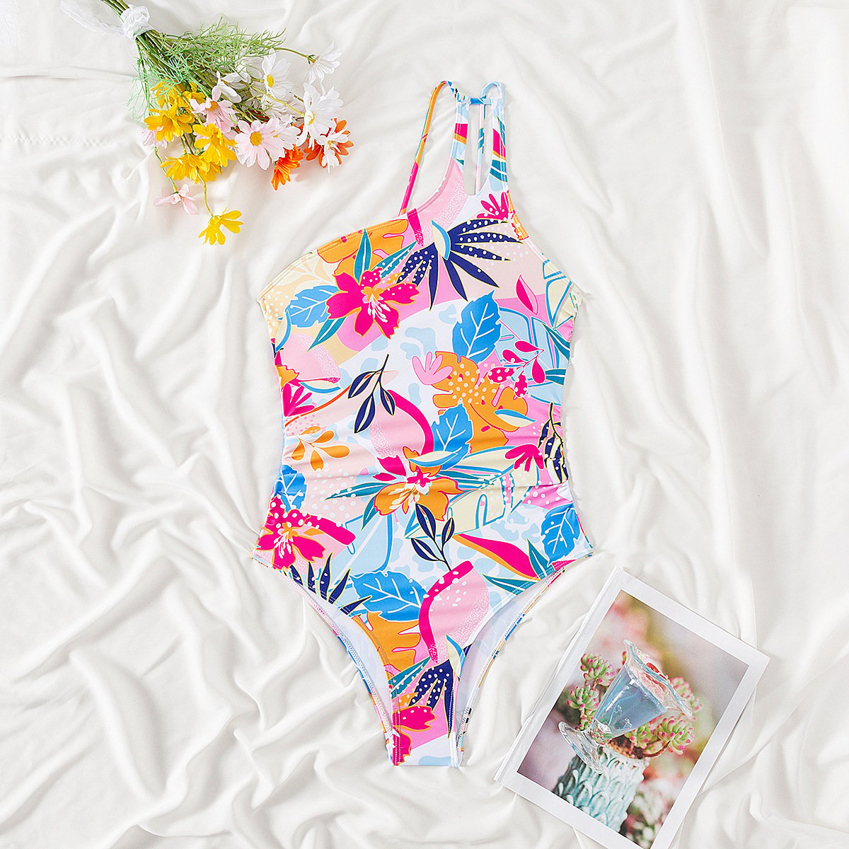 BLAKELY – ONE SHOULDER ONE PIECE SWIMSUIT