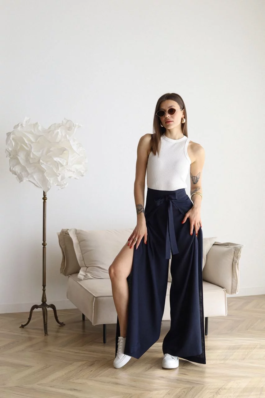 Ariane — Wide-Leg Linen Trousers