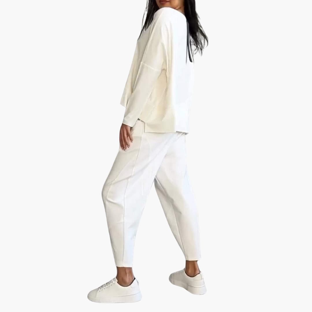 AISLINN - COMFORTABLE TWO-PIECE SET