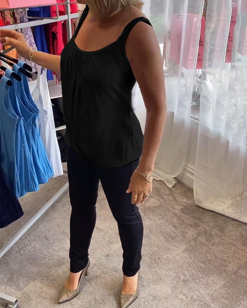 Vangie — Sleeveless Pleated Top