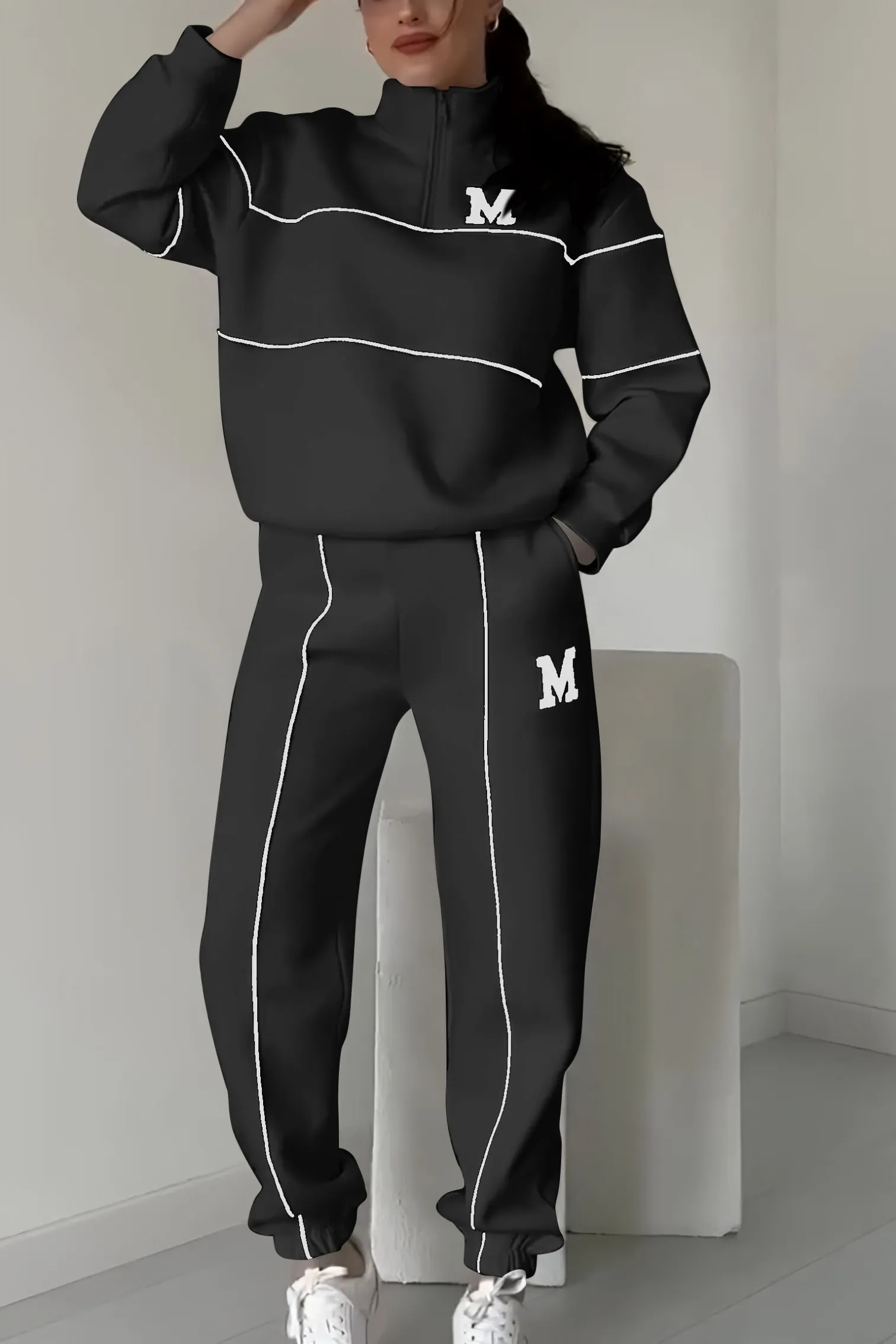 DESIREE – SPORTY ZIP LOUNGE SET