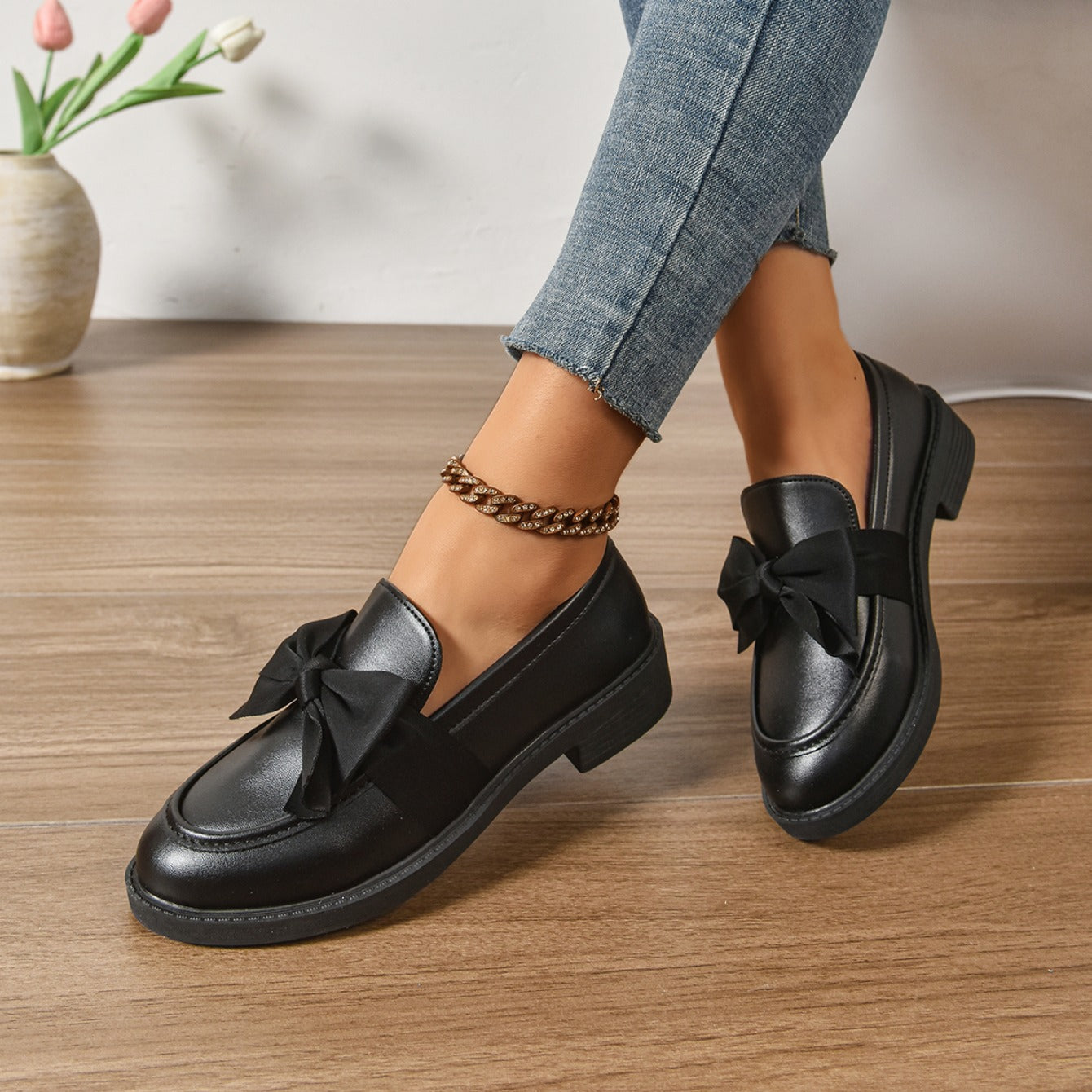 Orthopedic Bow Loafers