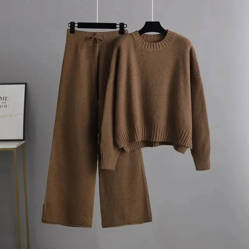CAMILLE – COZY KNIT TWO-PIECE SET