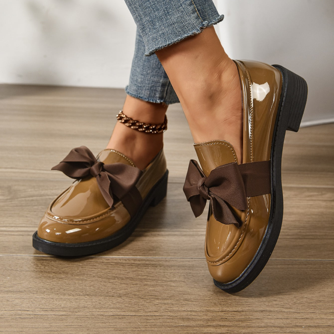 Orthopedic Bow Loafers
